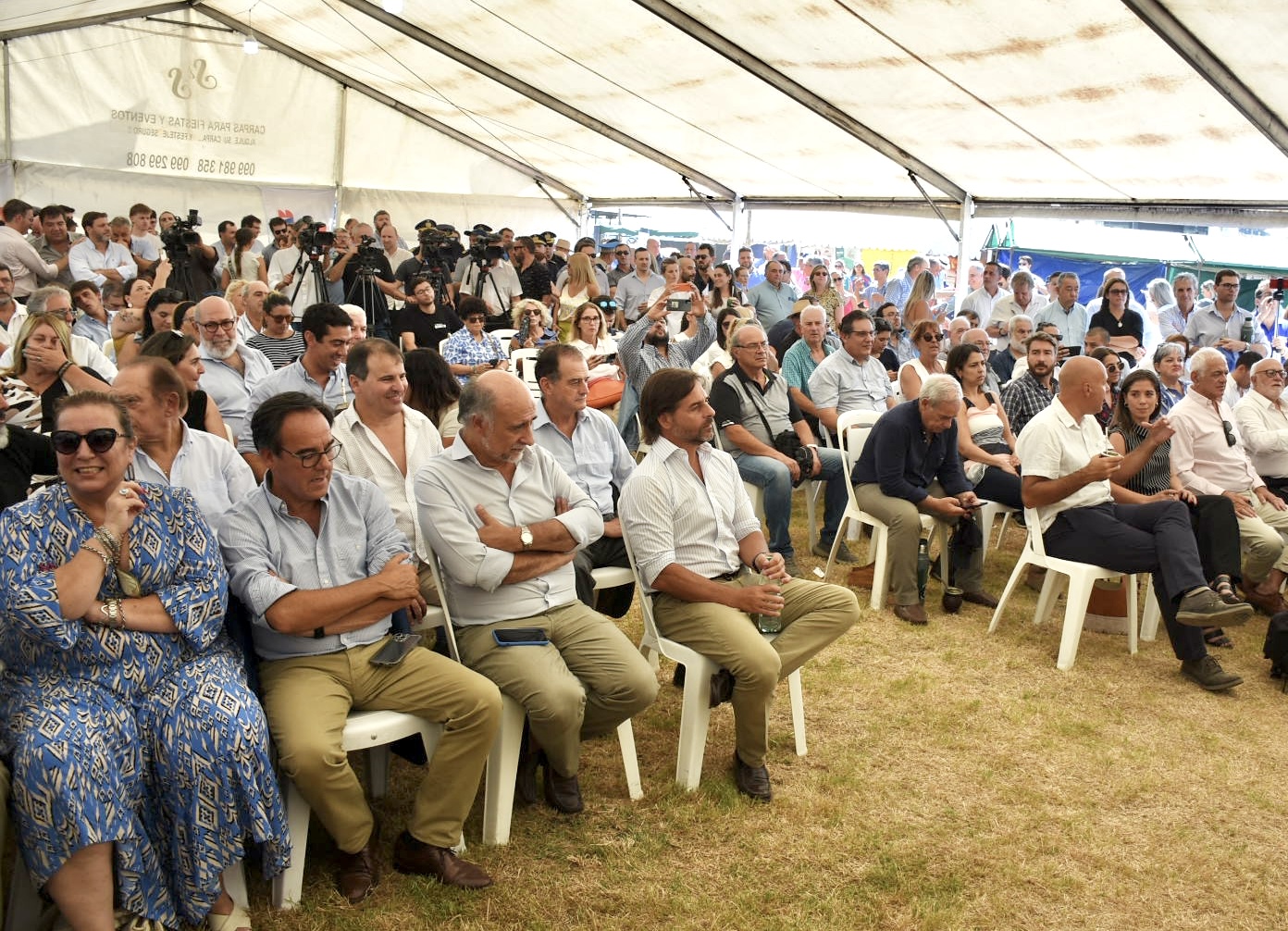 Intendente Yamandú Orsi estuvo presente en la inauguración de la Expo Avícola 2023 Intendente Yamandú Orsi estuvo presente en la inauguración de la Expo Avícola 2023