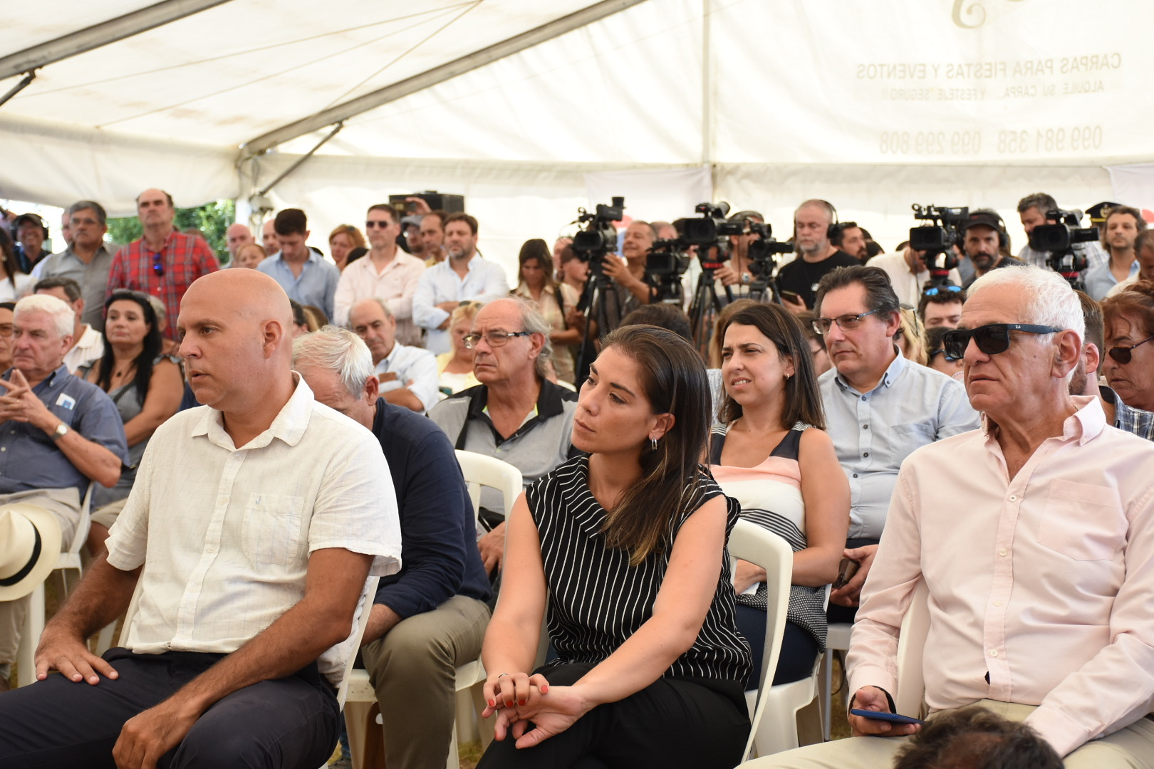 Intendente Yamandú Orsi estuvo presente en la inauguración de la Expo Avícola 2023 Intendente Yamandú Orsi estuvo presente en la inauguración de la Expo Avícola 2023