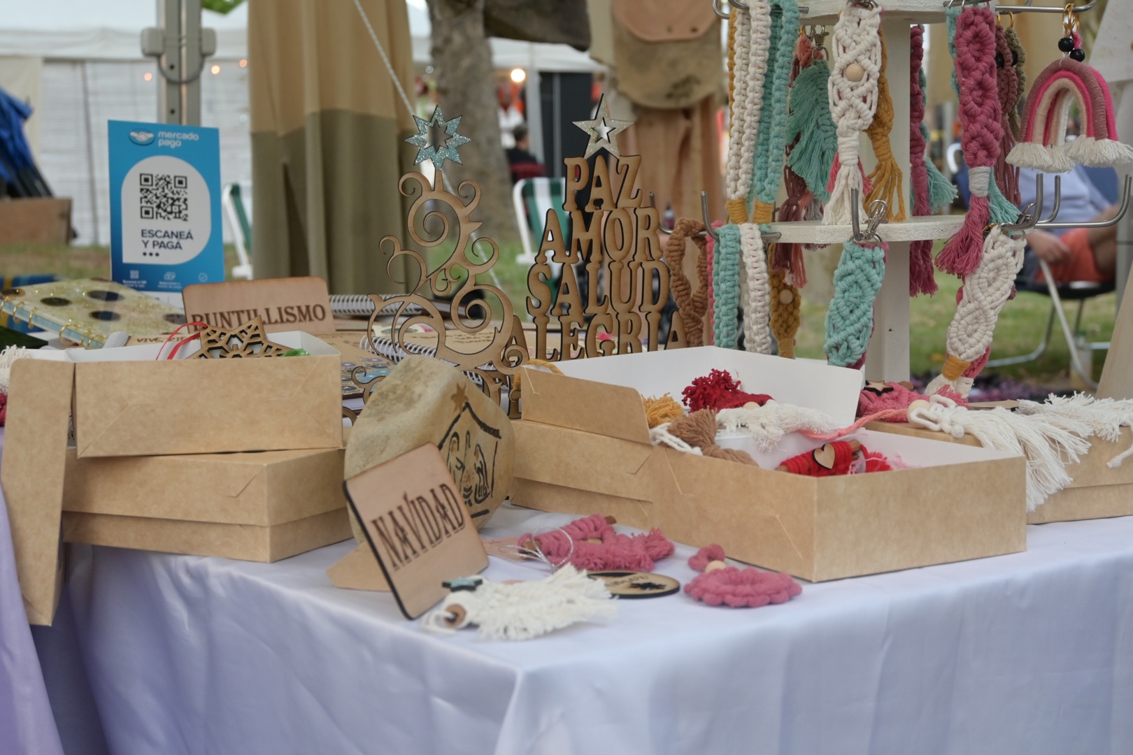 Se desarrolló la décima edición de la Feria de las Artes con más de 100 emprendimientos Se desarrolló la décima edición de la Feria de las Artes con más de 100 emprendimientos