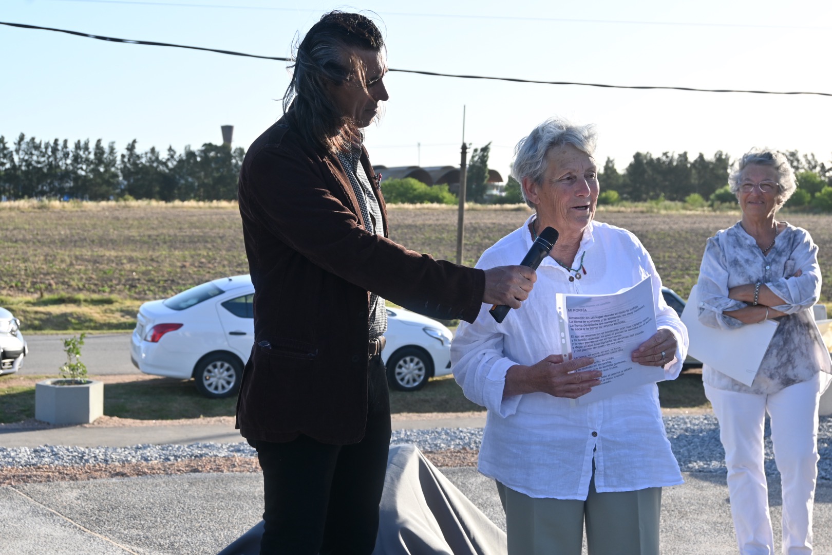 Se inauguró en Juanicó un monumento a la mujer rural Se inauguró en Juanicó un monumento a la mujer rural