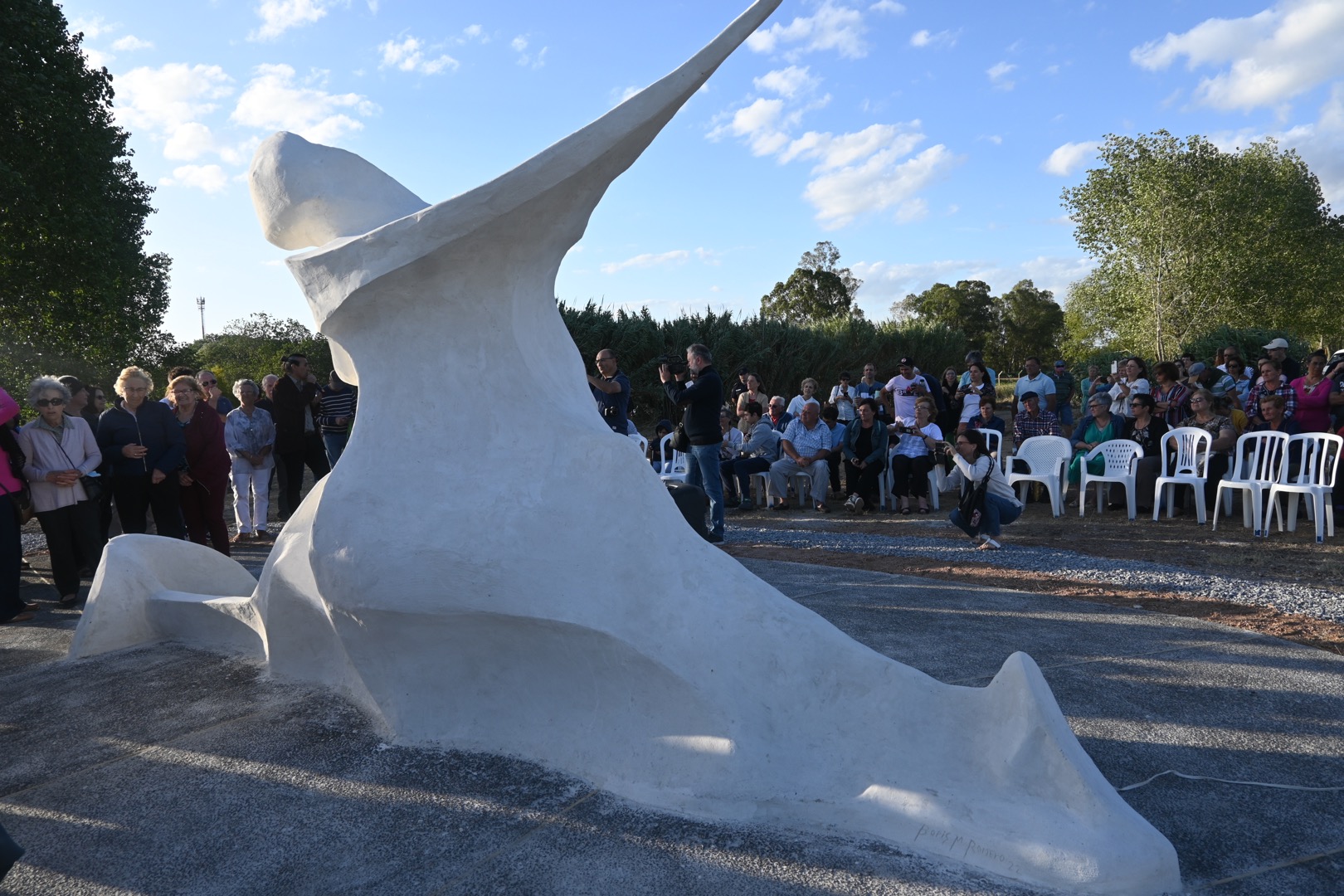 Se inauguró en Juanicó un monumento a la mujer rural Se inauguró en Juanicó un monumento a la mujer rural
