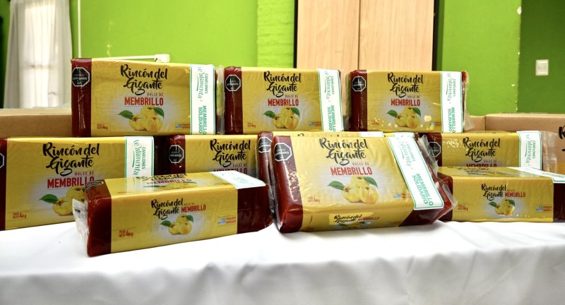 Canelones te alimenta: nueva entrega de Membrillo Solidario en 18 de Mayo Canelones te alimenta: nueva entrega de Membrillo Solidario en 18 de Mayo