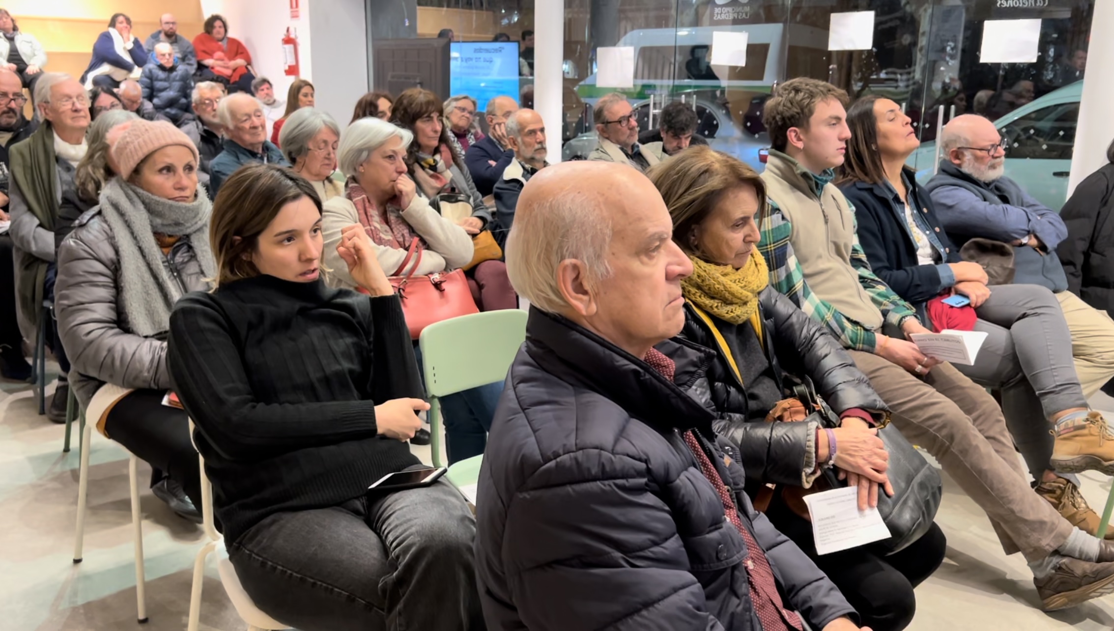 Se realizó la actividad Recuerdos que no voy a olvidar. A 50 años del golpe de Estado en el Centro Cultural Carlitos Se realizó la actividad Recuerdos que no voy a olvidar. A 50 años del golpe de Estado en el Centro Cultural Carlitos