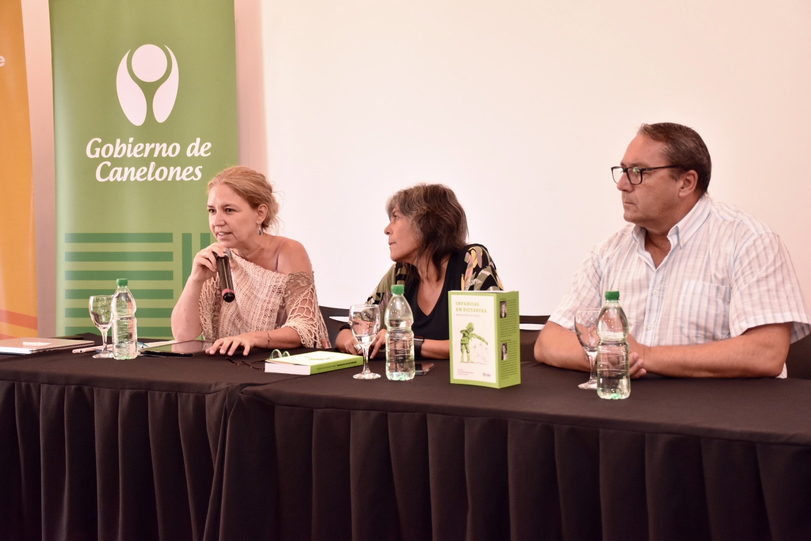 Se realizó la presentación del libro Infancias en Dictadura