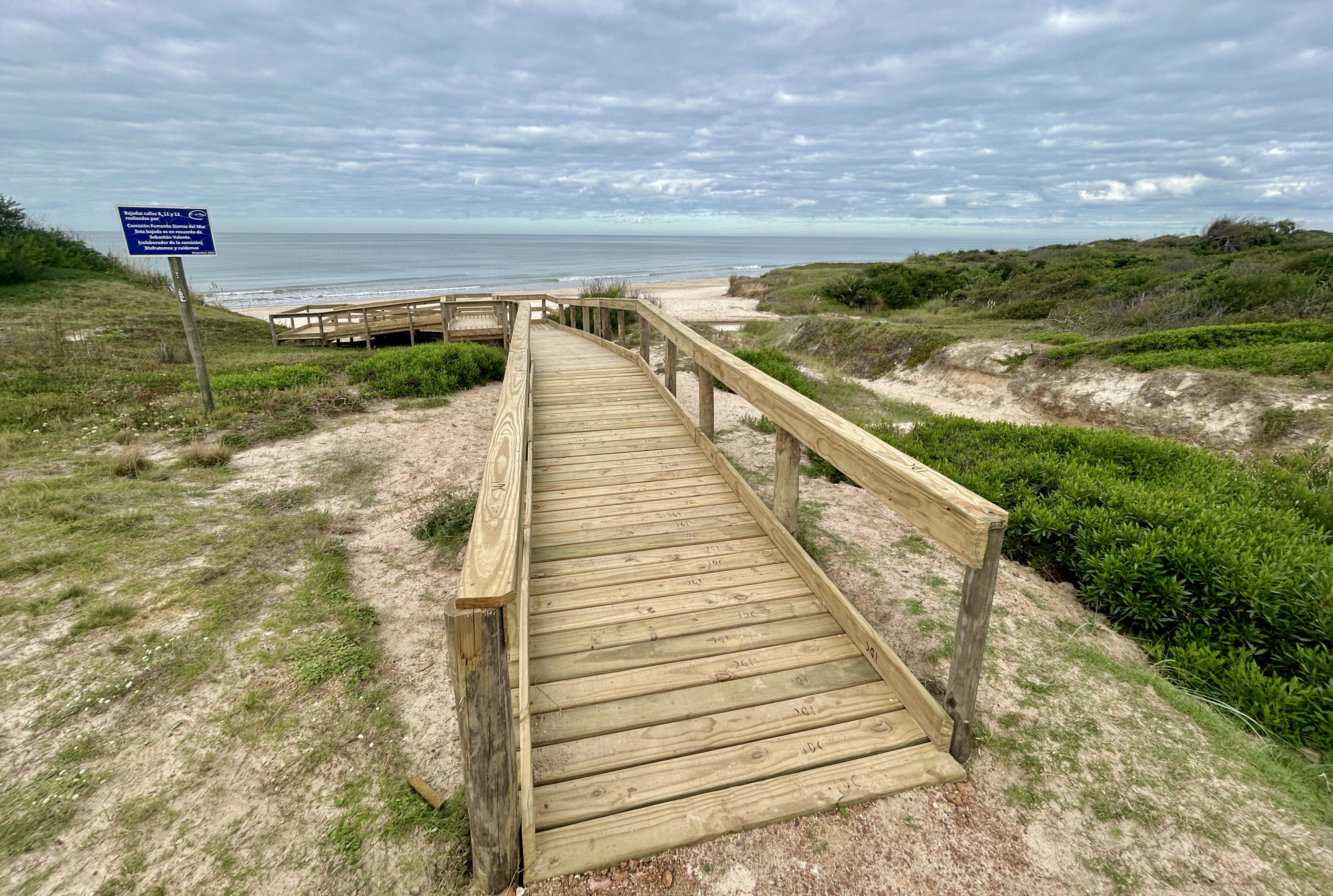 Una nueva bajada accesible en Balneario Sierras del Mar del municipio de La Floresta