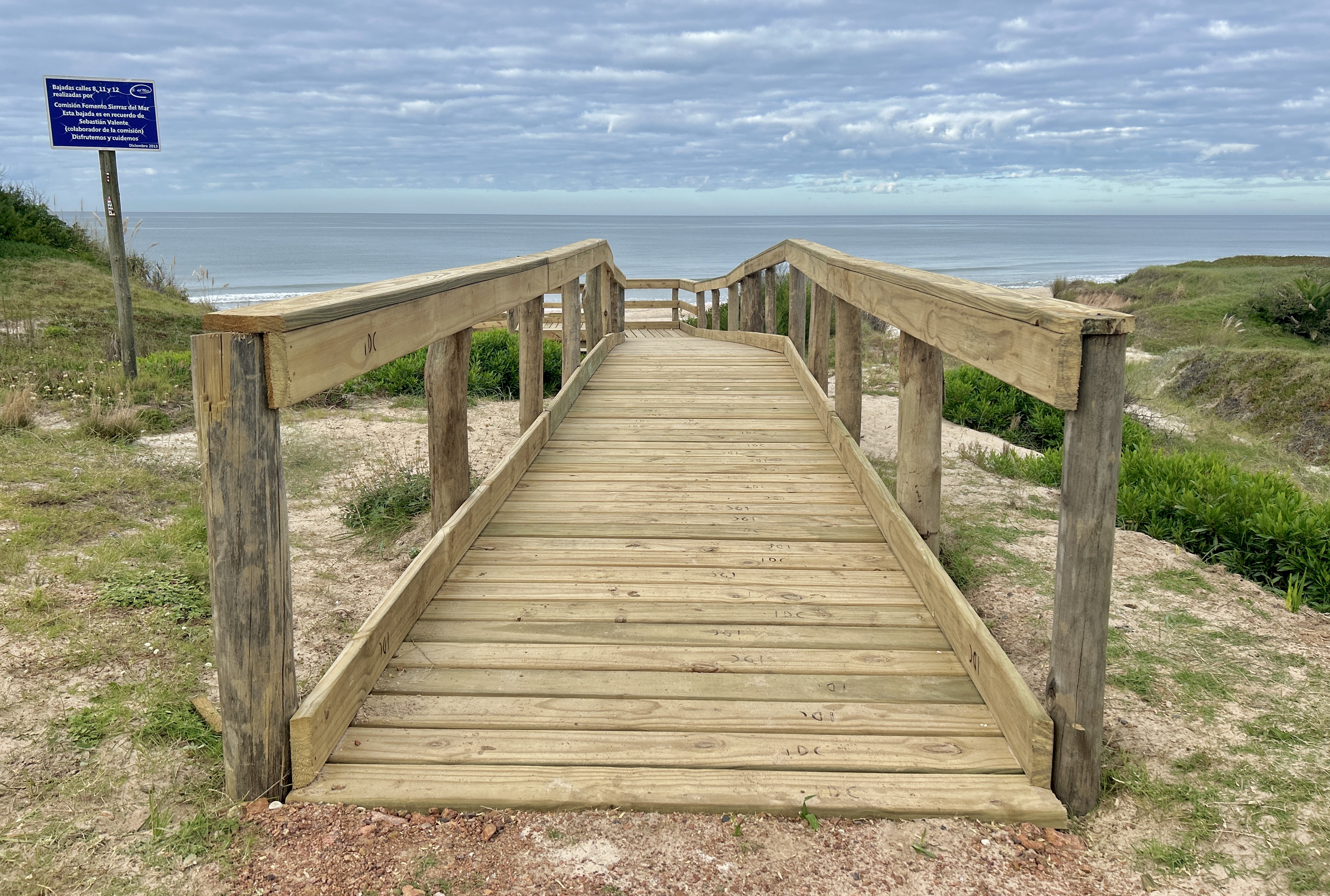 Una nueva bajada accesible en Balneario Sierras del Mar del municipio de La Floresta