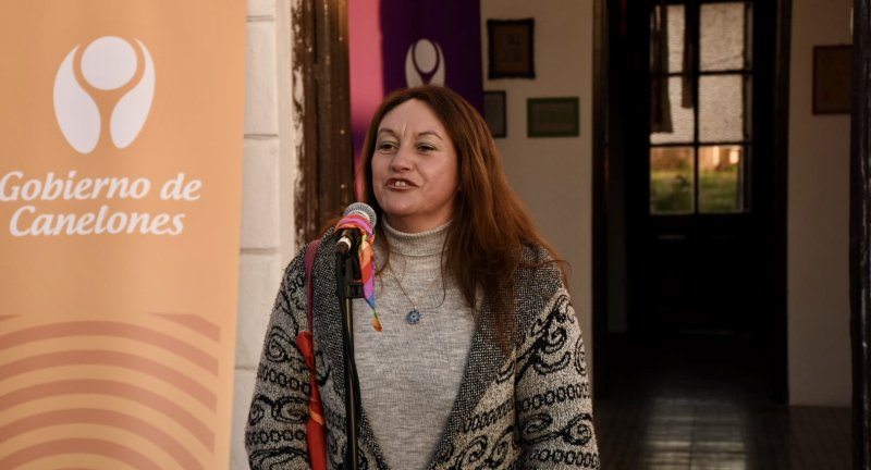 Canelones celebró el comienzo del Mes de la Diversidad y se desarrolló la primera marcha del mes en la ciudad de Santa Lucía Canelones celebró el comienzo del Mes de la Diversidad y se desarrolló la primera marcha del mes en la ciudad de Santa Lucía