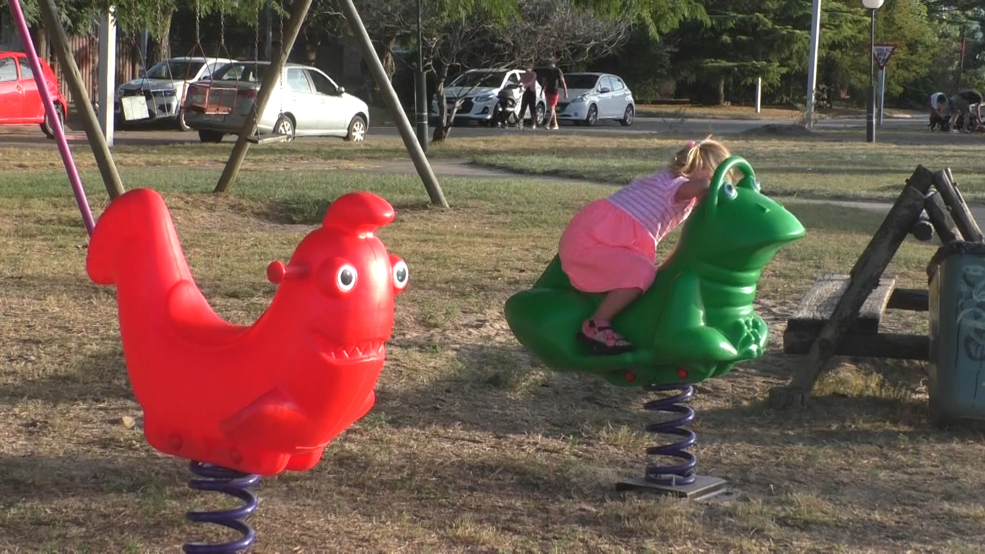 En la plaza Líber Seregni, la más importante de Costa Azul, se instaló un rincón infantil para el disfrute de turistas y lugareños En la plaza Líber Seregni, la más importante de Costa Azul, se instaló un rincón infantil para el disfrute de turistas y lugareños
