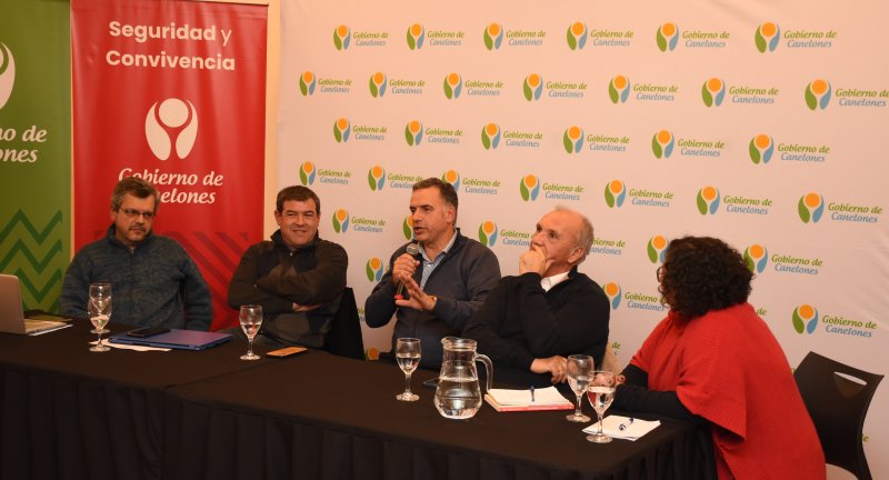 La convivencia, perspectivas desde la educación y el trabajo La convivencia, perspectivas desde la educación y el trabajo