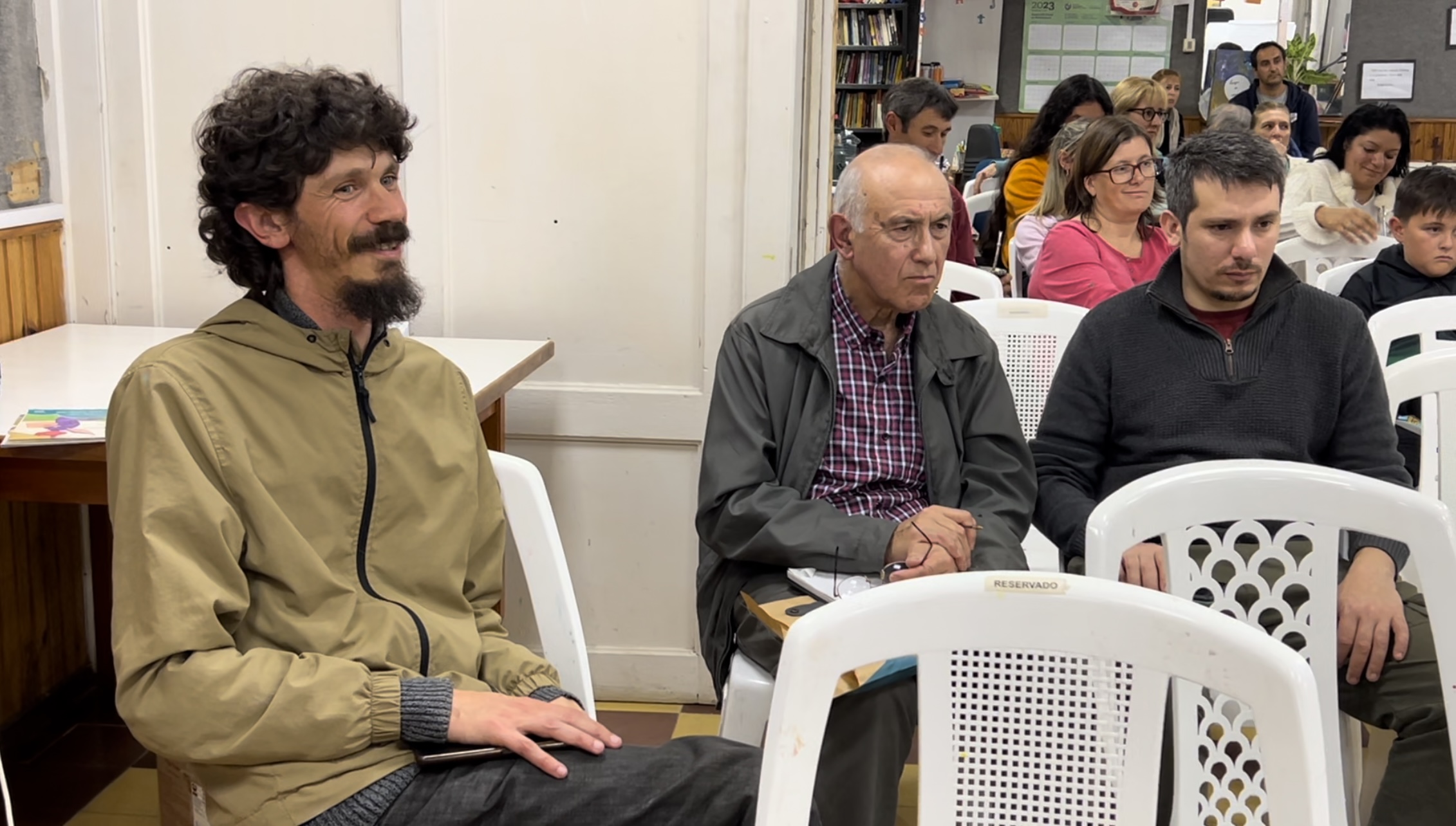 Más de 1500 personas disfrutaron de la segunda Feria del Libro en Los Cerrillos Más de 1500 personas disfrutaron de la segunda Feria del Libro en Los Cerrillos