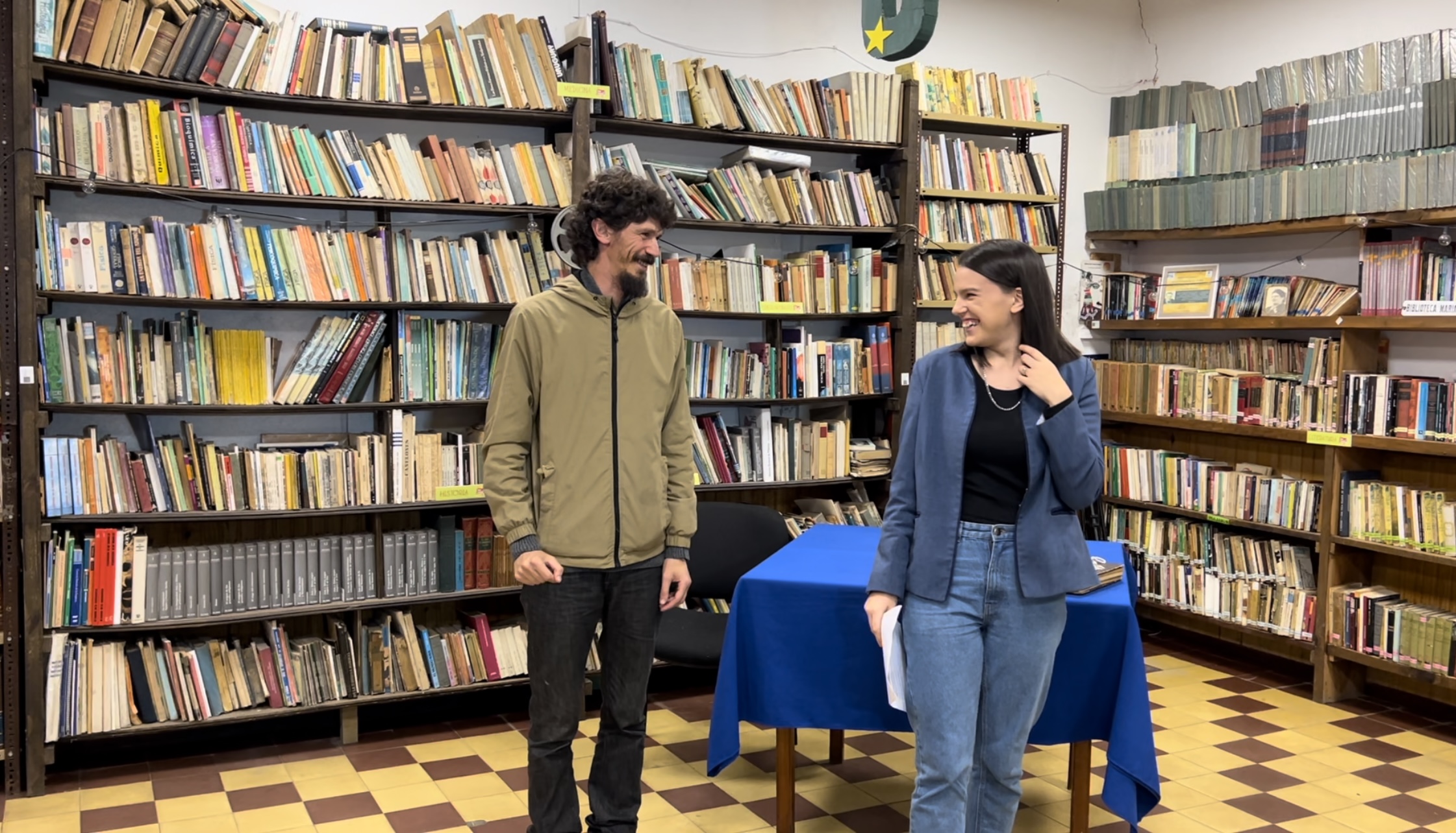 Más de 1500 personas disfrutaron de la segunda Feria del Libro en Los Cerrillos Más de 1500 personas disfrutaron de la segunda Feria del Libro en Los Cerrillos
