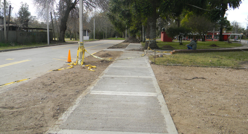 Obras de reacondicionamiento en plazoleta Legnani-Clavarino de Santa Lucía Obras de reacondicionamiento en plazoleta Legnani-Clavarino de Santa Lucía