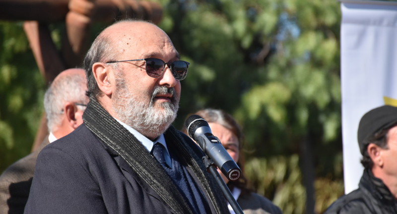 Presidente de la Junta Departamental de Canelones, Carlos Grille en celebración por el 5to Aniversario de la Ciudad Gral Líber Seregni Presidente de la Junta Departamental de Canelones, Carlos Grille en celebración por el 5to Aniversario de la Ciudad Gral Líber Seregni