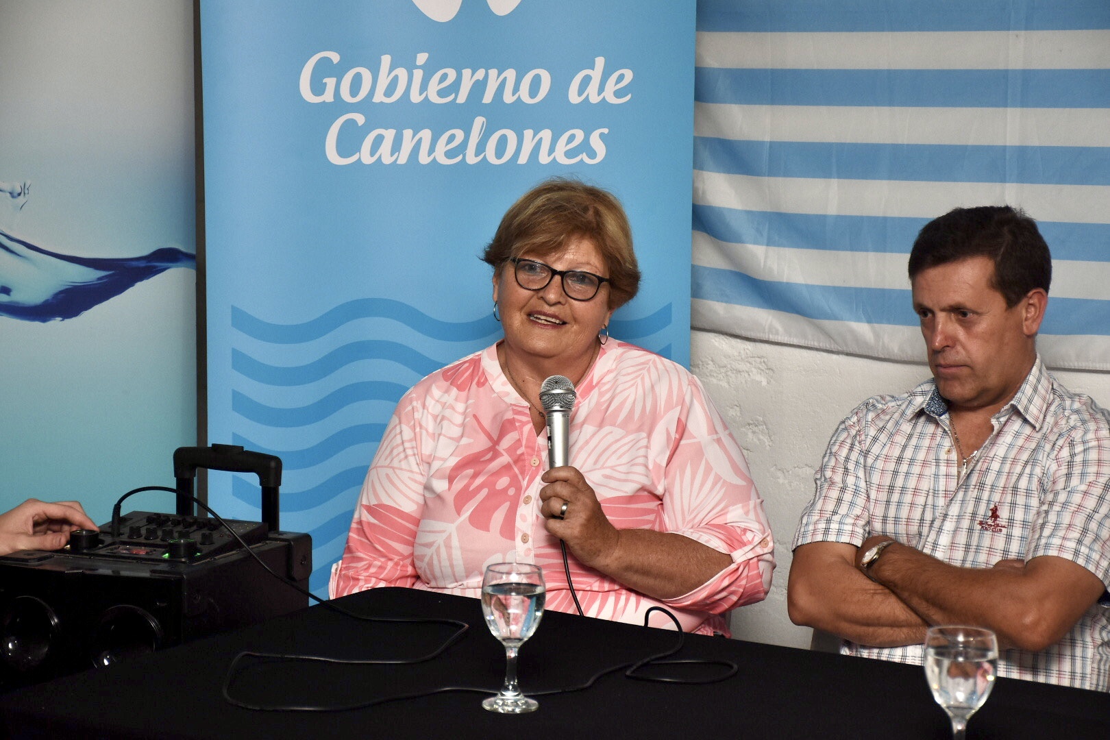 Representante de la comisión de vecinos, Cristina Revetria Representante de la comisión de vecinos, Cristina Revetria