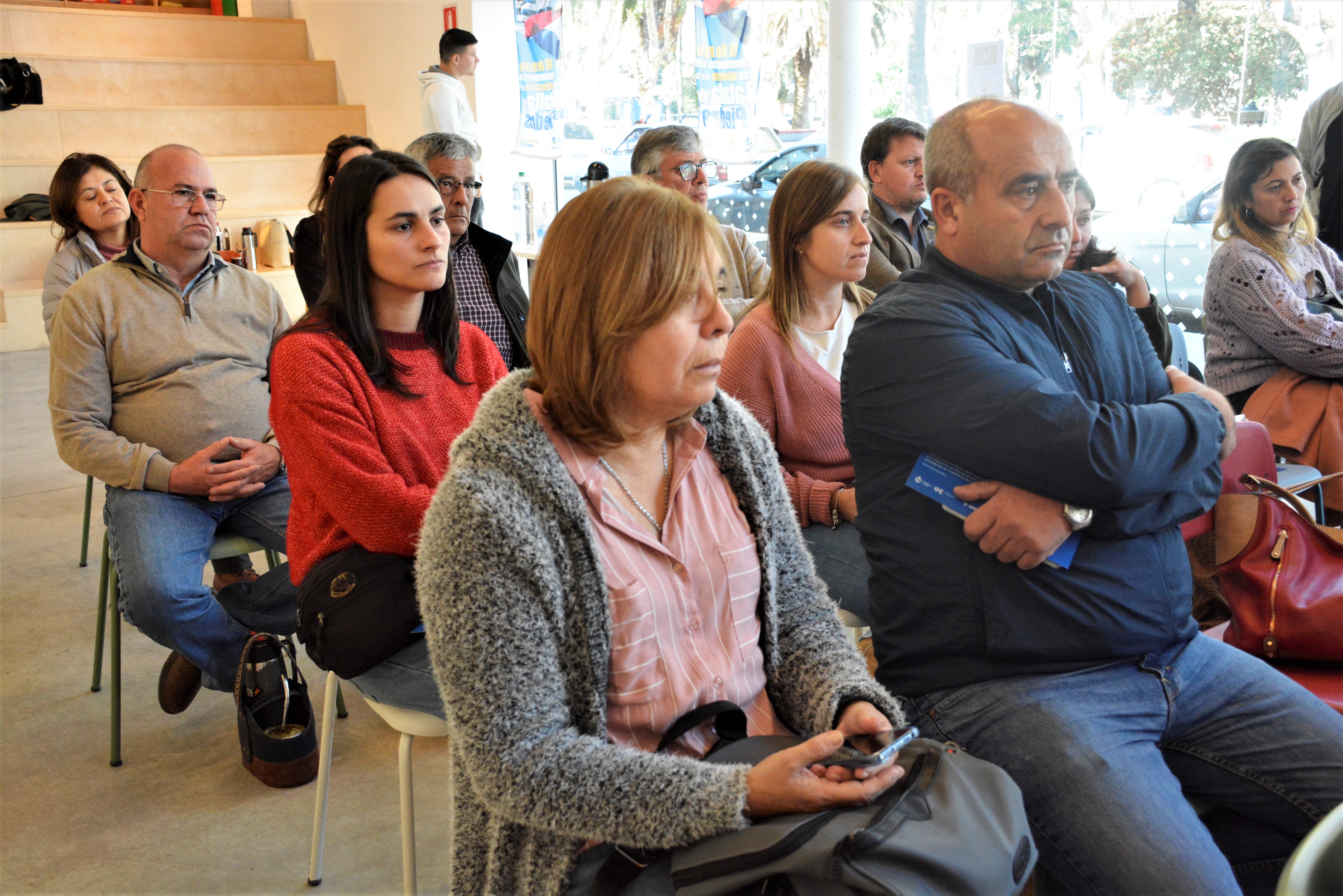 Se lanzó el punto móvil de atención y asesoramiento a personas migrantes en temas educativos en Las Piedras Se lanzó el punto móvil de atención y asesoramiento a personas migrantes en temas educativos en Las Piedras