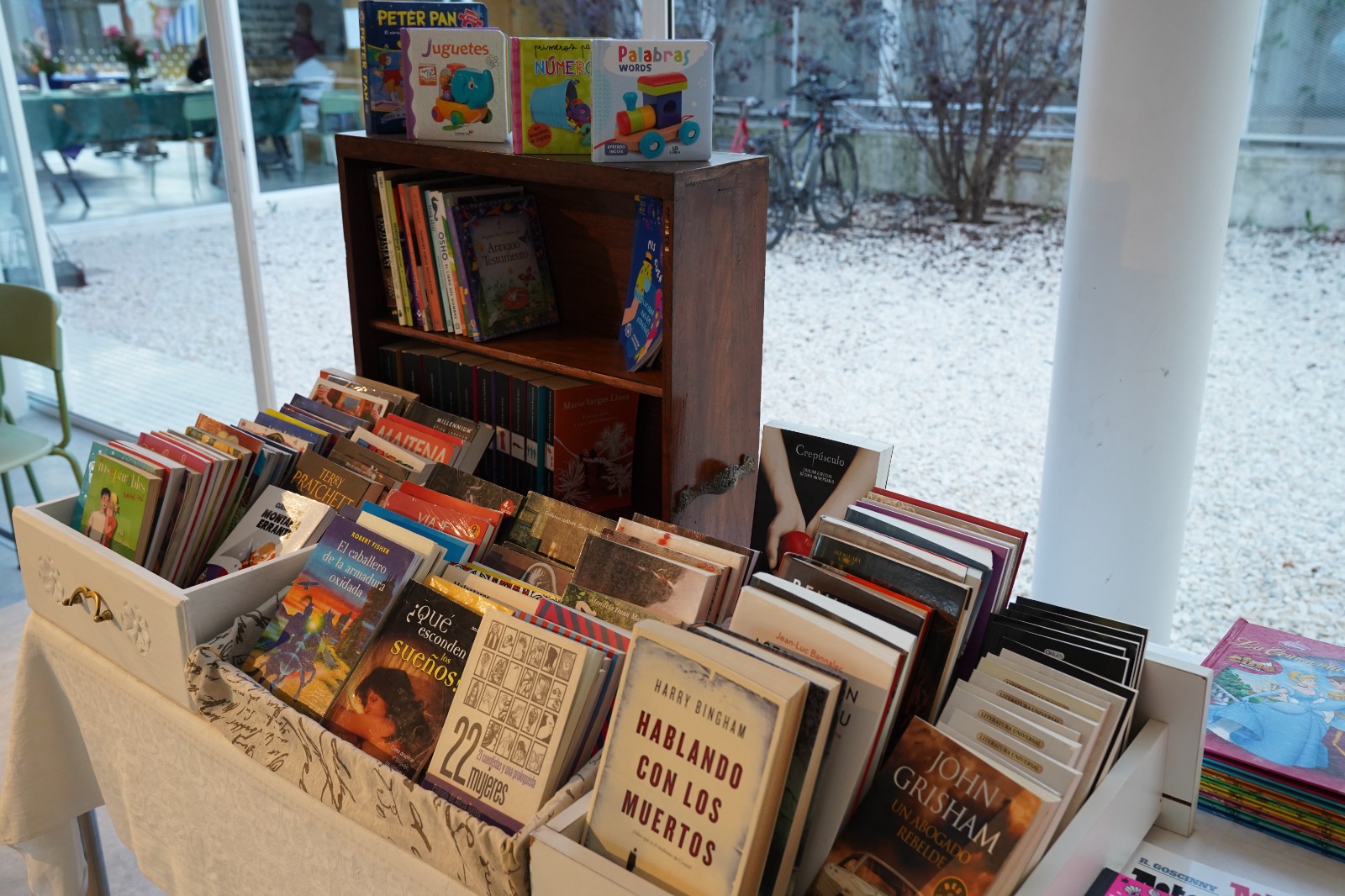 Se realizó la séptima edición de la Feria del Libro Abril entre Libros en Las Piedras Se realizó la séptima edición de la Feria del Libro Abril entre Libros en Las Piedras