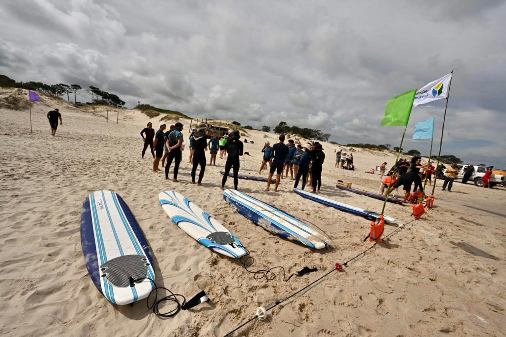  Se inauguró el programa Surfing canario con jóvenes con distintas discapacidades