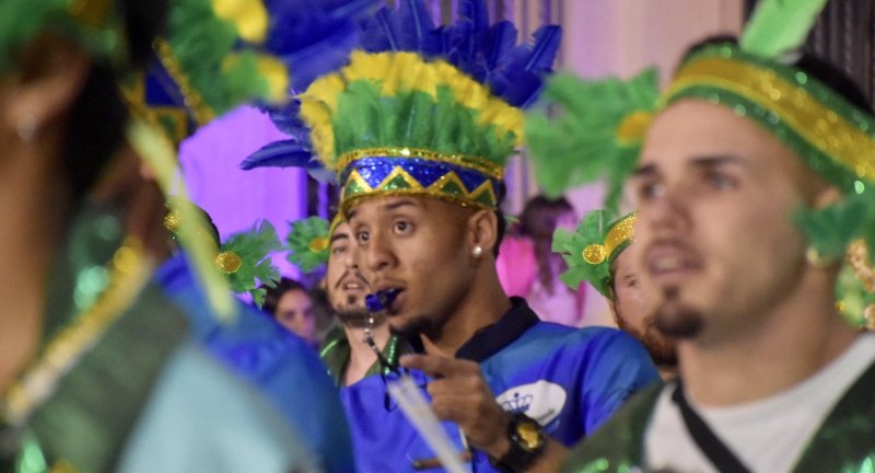 Desfile de Escuelas de Samba en la ciudad de Santa Lucía. Desfile de Escuelas de Samba en la ciudad de Santa Lucía.