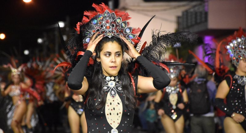 Desfile de Escuelas de Samba en la ciudad de Santa Lucía. Desfile de Escuelas de Samba en la ciudad de Santa Lucía.
