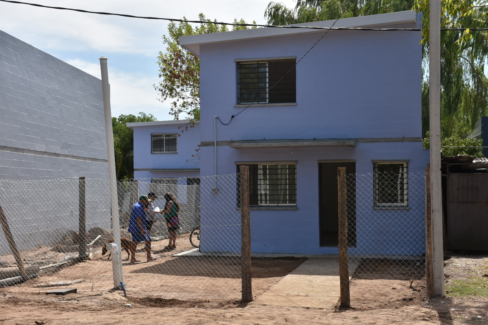 Vivienda de dos plantas entregadas en Nueva Esperanza