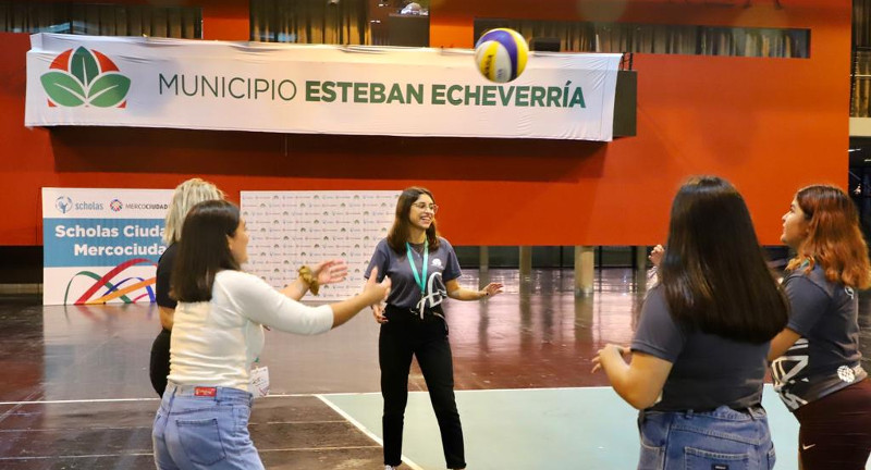 Canelones estuvo presente en el Encuentro de Juventudes de Mercociudades en el Municipio de Esteban Echeverría (Buenos Aires) Canelones estuvo presente en el Encuentro de Juventudes de Mercociudades en el Municipio de Esteban Echeverría (Buenos Aires)