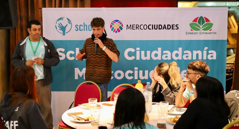 Canelones estuvo presente en el Encuentro de Juventudes de Mercociudades en el Municipio de Esteban Echeverría (Buenos Aires) Canelones estuvo presente en el Encuentro de Juventudes de Mercociudades en el Municipio de Esteban Echeverría (Buenos Aires)
