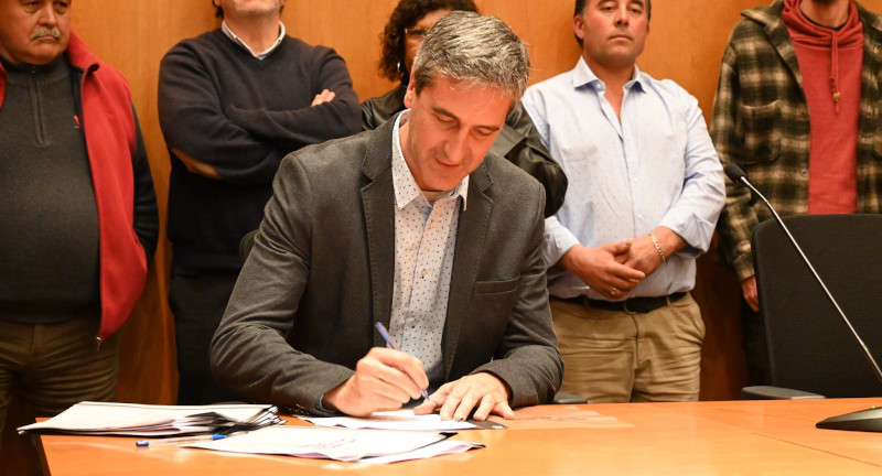 11 municipios de Canelones firmaron convenio con el proyecto Sembrando Nuestra Huerta de OPP 11 municipios de Canelones firmaron convenio con el proyecto Sembrando Nuestra Huerta de OPP