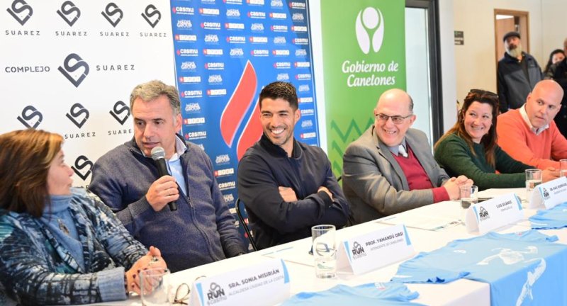 Lanzamiento de la carrera 8K #CiudadDeLaCostaRUN en el Complejo Luis Suárez Lanzamiento de la carrera 8K #CiudadDeLaCostaRUN en el Complejo Luis Suárez