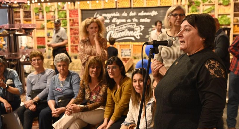 Jornada de intercambio en la mesa de participación de grupos de mujeres rurales en el Pabellón de Canelones de la Expo Prado 2022 Jornada de intercambio en la mesa de participación de grupos de mujeres rurales en el Pabellón de Canelones de la Expo Prado 2022