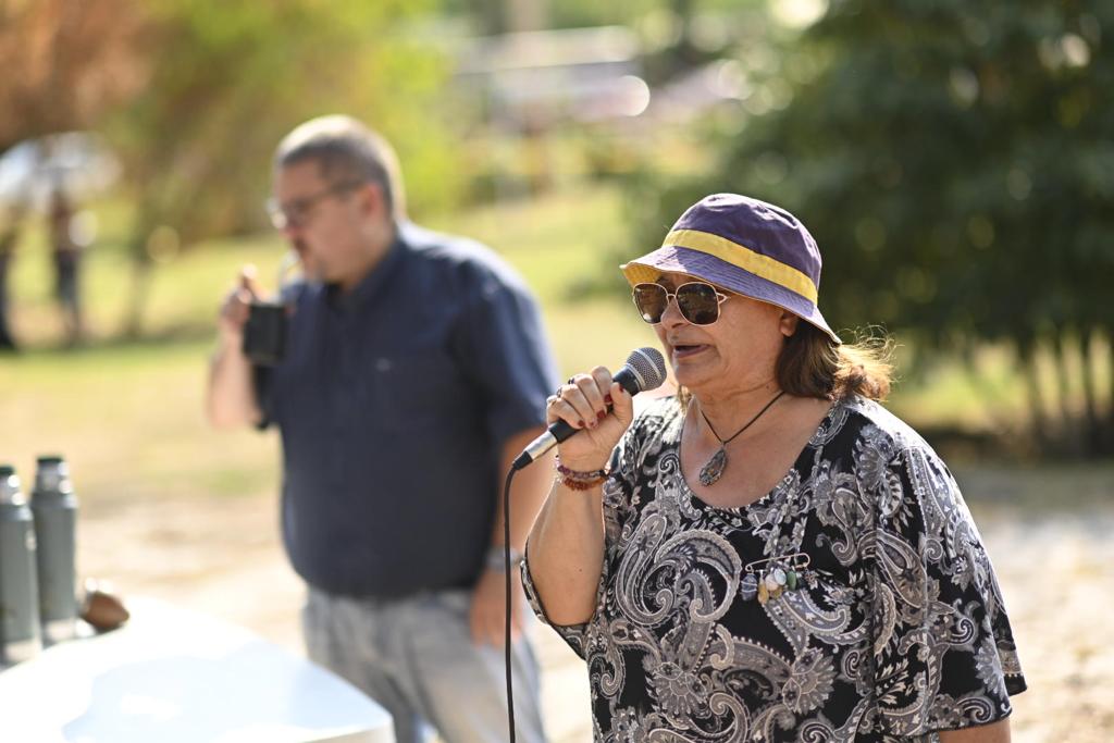 1500 familias de El Pinar ya tienen su contenedor para reciclables y su compostera 1500 familias de El Pinar ya tienen su contenedor para reciclables y su compostera