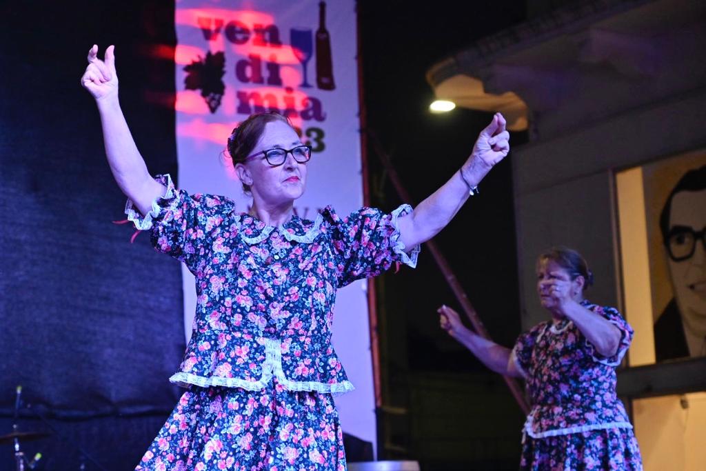 Fiesta Nacional de la Vendimia: Las Piedras celebró con gran marco de público una nueva edición Fiesta Nacional de la Vendimia: Las Piedras celebró con gran marco de público una nueva edición