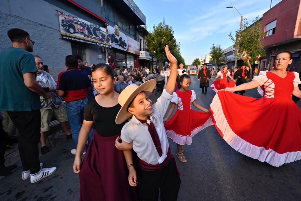 Fiesta Nacional de la Vendimia: Las Piedras celebró con gran marco de público una nueva edición