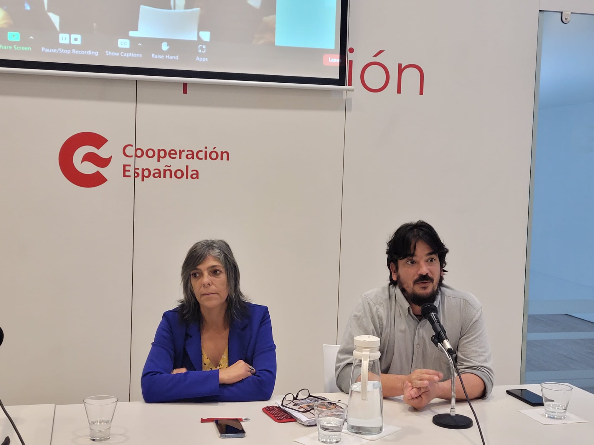 Gobierno de Canelones disertó en el conversatorio Diálogo entre ciudades: el abordaje de la violencia de género en los espacios públicos Gobierno de Canelones disertó en el conversatorio Diálogo entre ciudades: el abordaje de la violencia de género en los espacios públicos