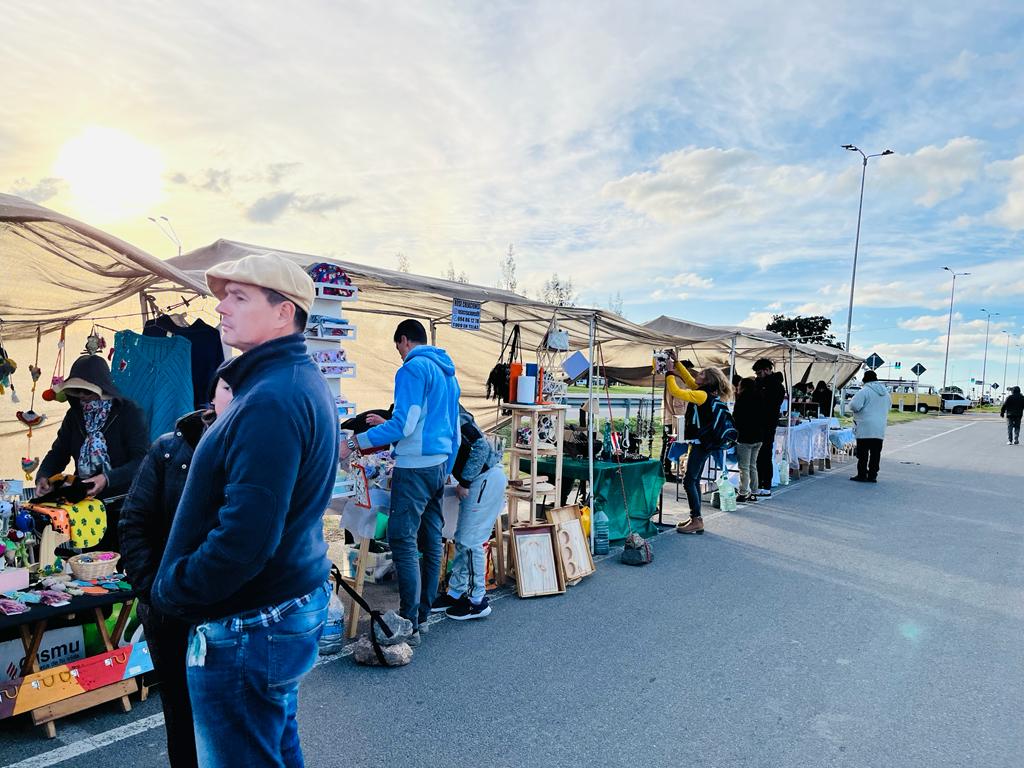 Se llevó a cabo un paseo cultural en Empalme Nicolich en el marco de un nuevo aniversario de la ciudad Se llevó a cabo un paseo cultural en Empalme Nicolich en el marco de un nuevo aniversario de la ciudad