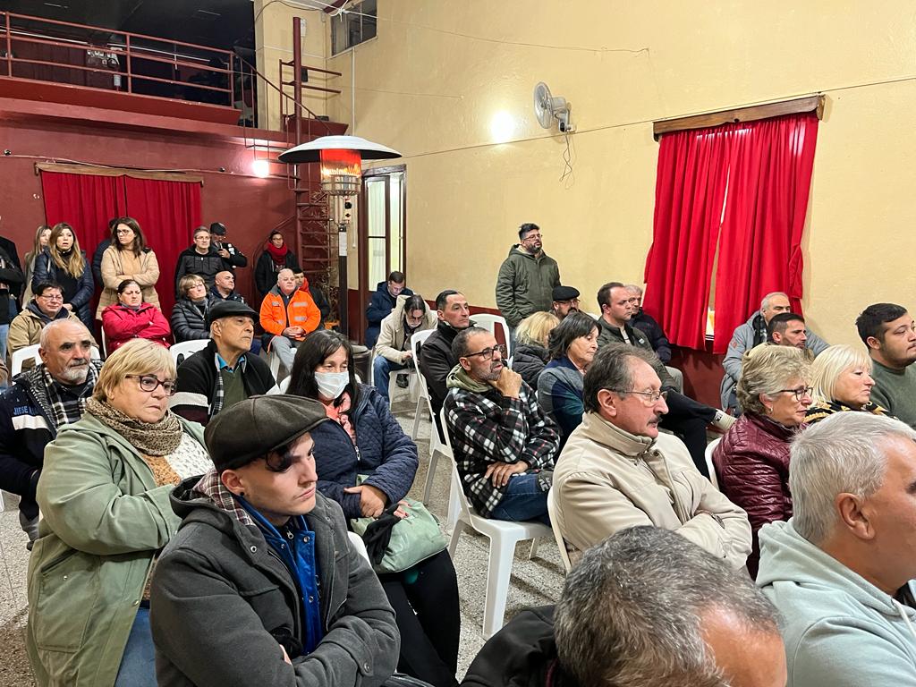 Se realizó una reunión informativa sobre la instalación de videovigilancia en Empalme Olmos Se realizó una reunión informativa sobre la instalación de videovigilancia en Empalme Olmos