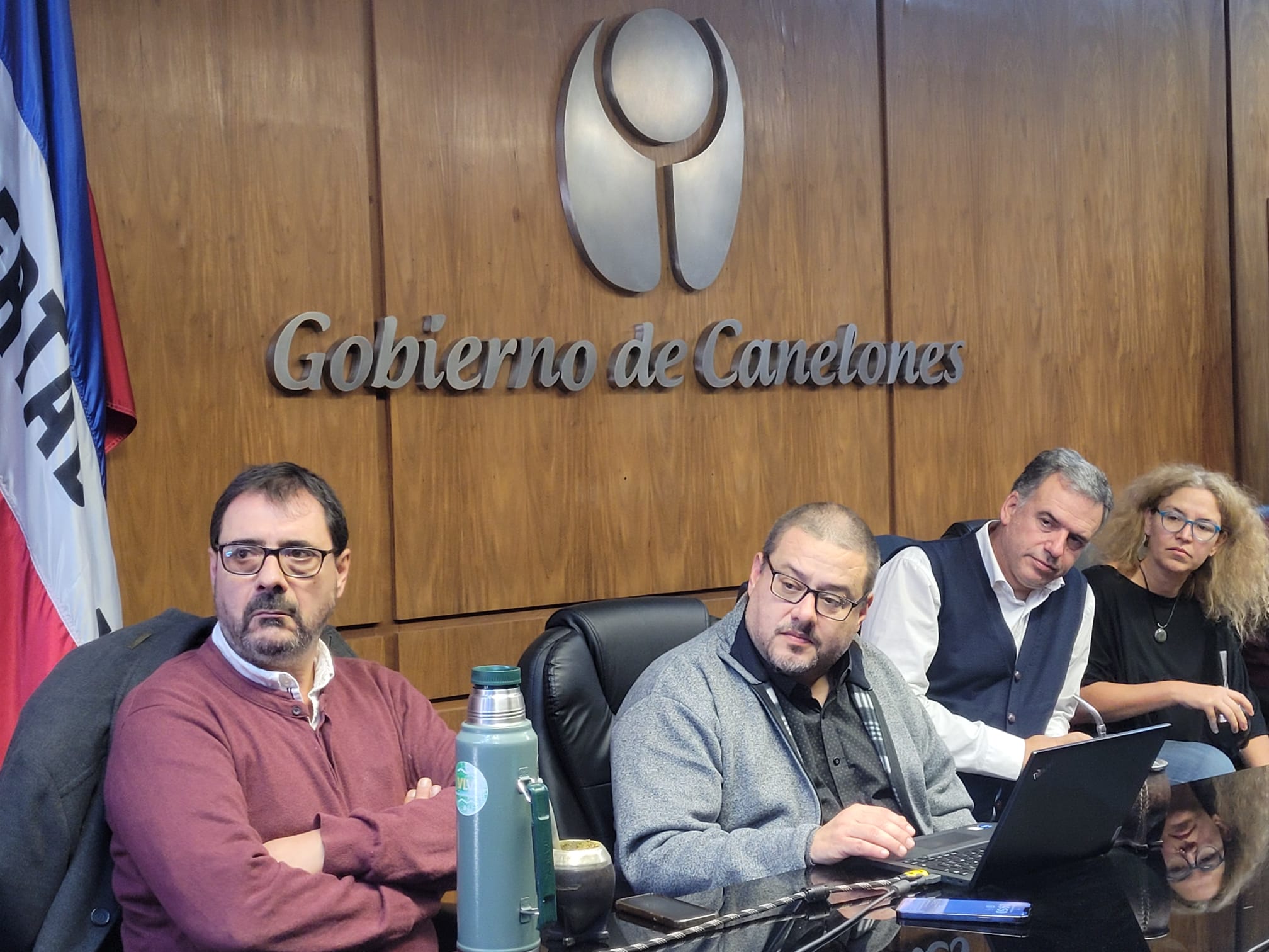 Canelones analiza situación crítica de sequía extrema y brinda apoyo a sectores vulnerables de la población Canelones analiza situación crítica de sequía extrema y brinda apoyo a sectores vulnerables de la población