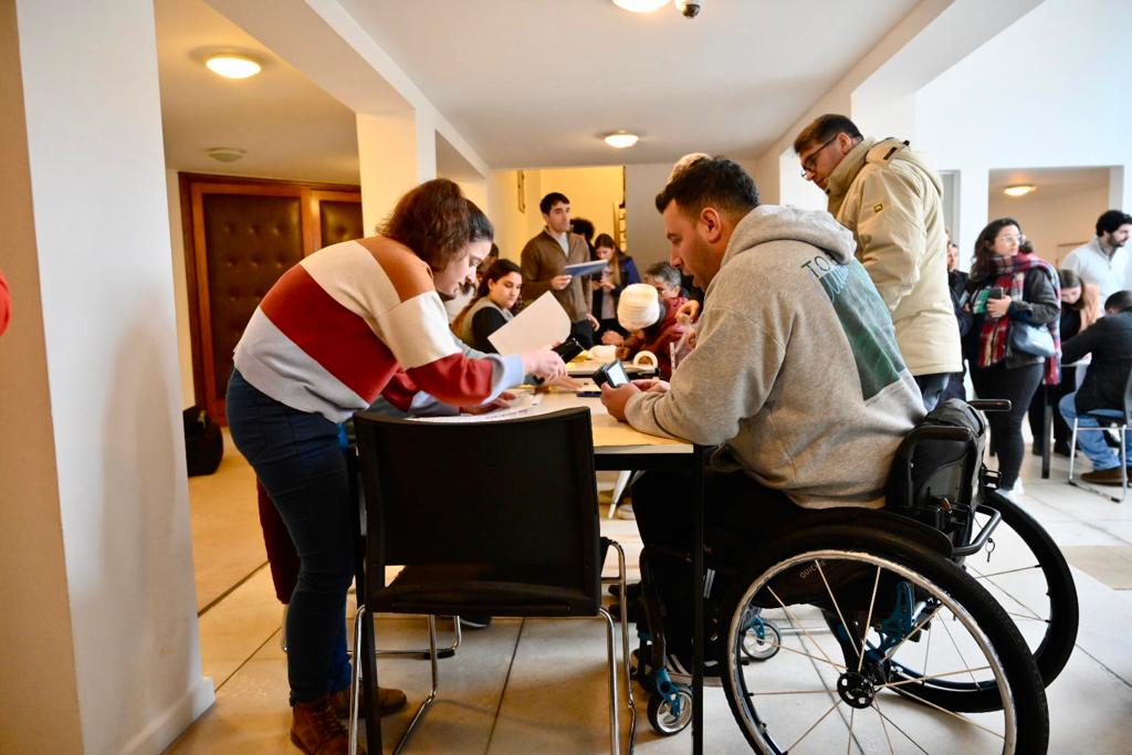 Gobierno de Canelones les dio la bienvenida a 32 personas con discapacidad que desempeñarán tareas en todo el departamento Gobierno de Canelones les dio la bienvenida a 32 personas con discapacidad que desempeñarán tareas en todo el departamento