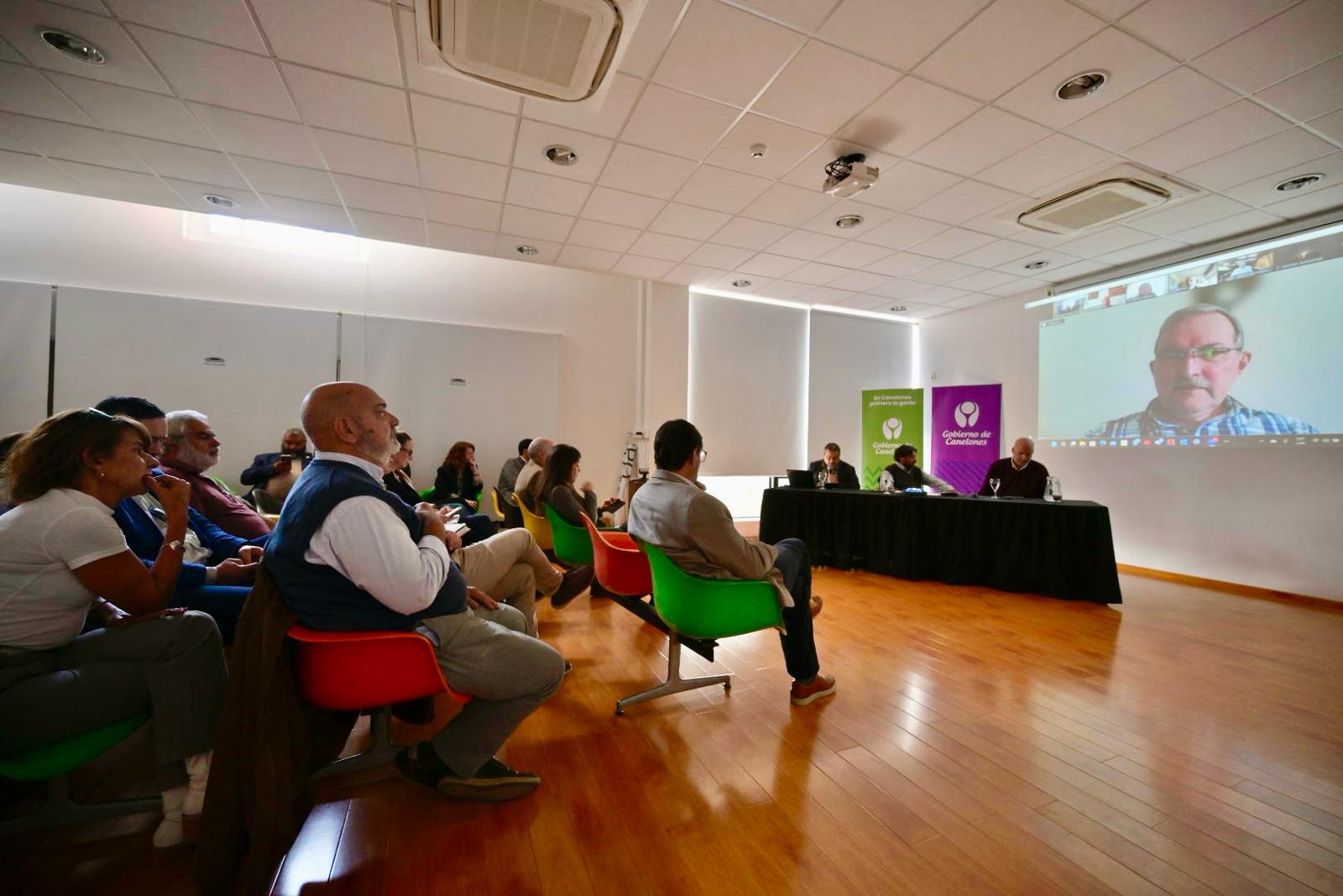 Intendente Metediera convocó a Gabinete por el Agua y especialistas técnicos para prevenir futuras emergencias climáticas Intendente Metediera convocó a Gabinete por el Agua y especialistas técnicos para prevenir futuras emergencias climáticas