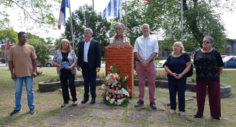 Autoridades en la conmemoración de los 133 años de Toledo