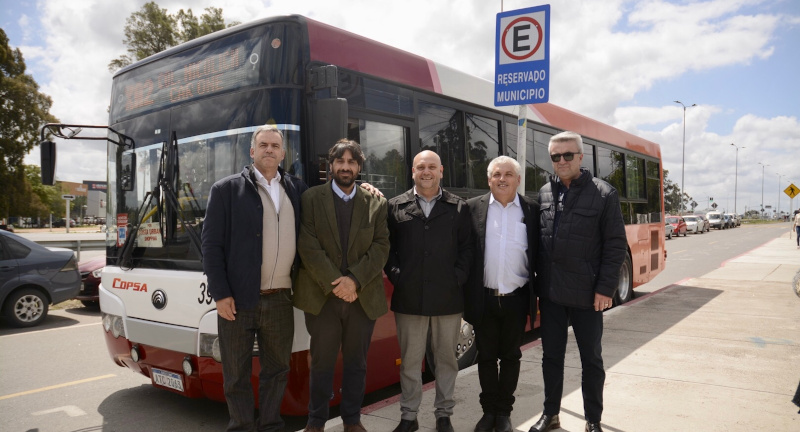 Se lanzó la línea XA2 que recorrerá la zona oeste conectando el Municipio de Nicolich - Ciudad Líber Seregni con la Ruta 102