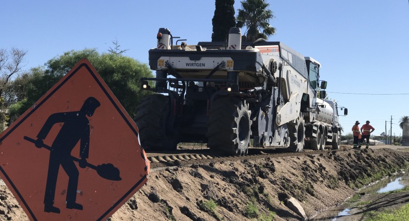 Obras en camino Paso del Medio del Municipio de Las Piedras