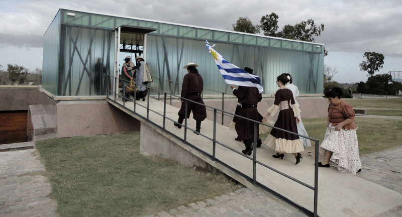 fotos de los autores del proyecto ganador del concurso publicadas en http://concursos.fadu.edu.uy/index.php/concursos/parque-artigas-de-las-piedras/