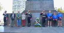 Partida de llama votiva da inicio a los festejos centrales por el natalicio de José Gervasio Artigas 