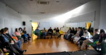 Personas reunidas  