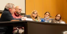 autoridades políticas y profesionales 